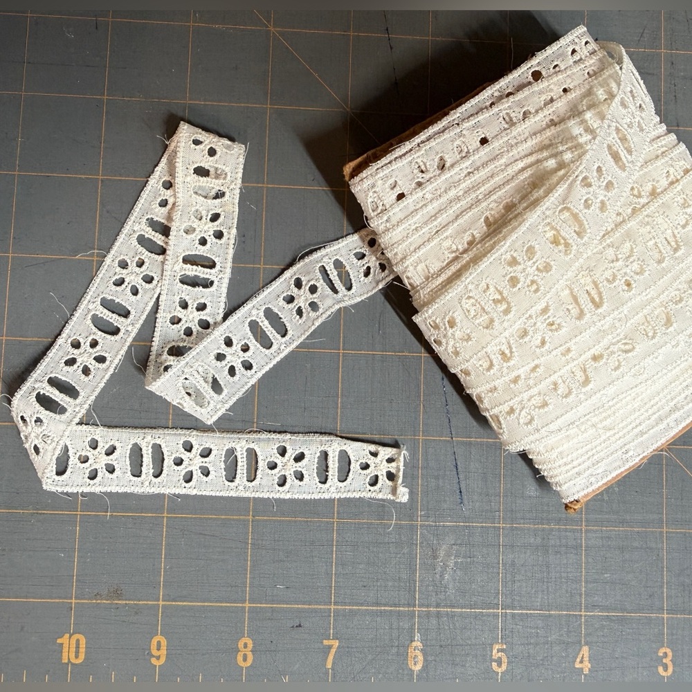 Vintage Lace Trim